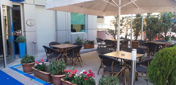 Siyav Otel